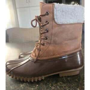 Brown Women's lace up rubber  Rain/snow boots Size 8